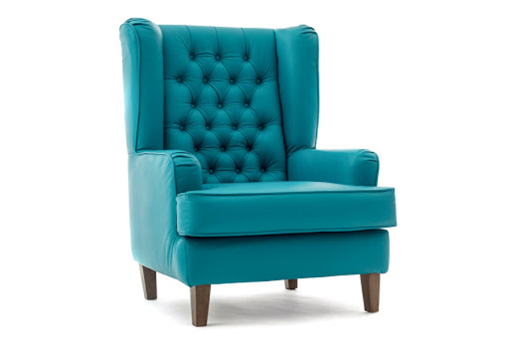 Raskošna, kraljevski plava fotelja stvorena je za uživanje. Moćete ju naći na Asosu