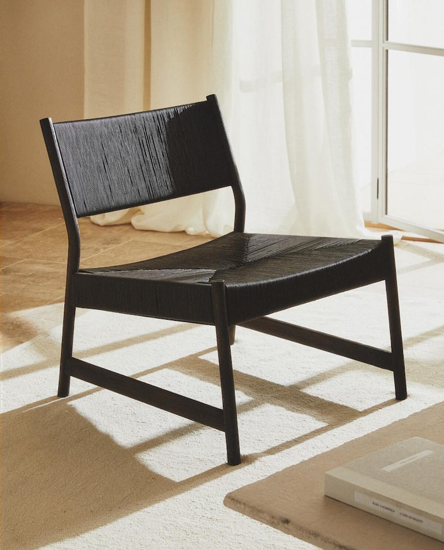 Elegantni stolac može se koristiti i u interijeru i i u eksterijeru