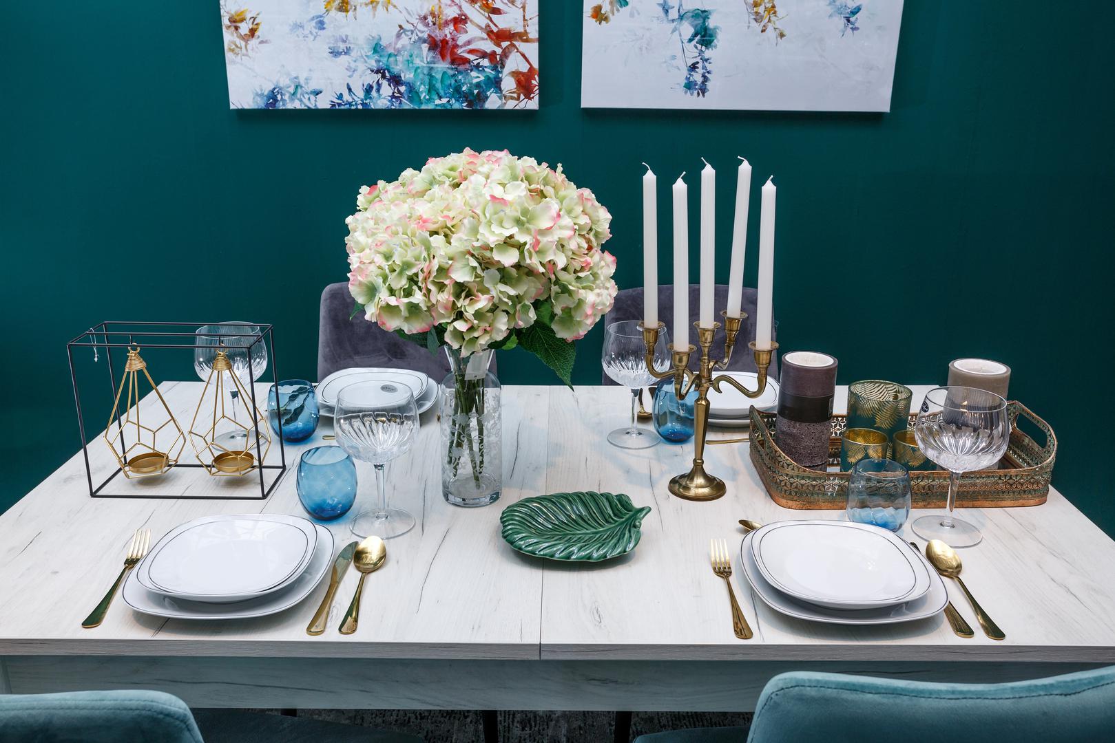 I stol može obući plavu i protom će izgledati zaista senzacionalno!